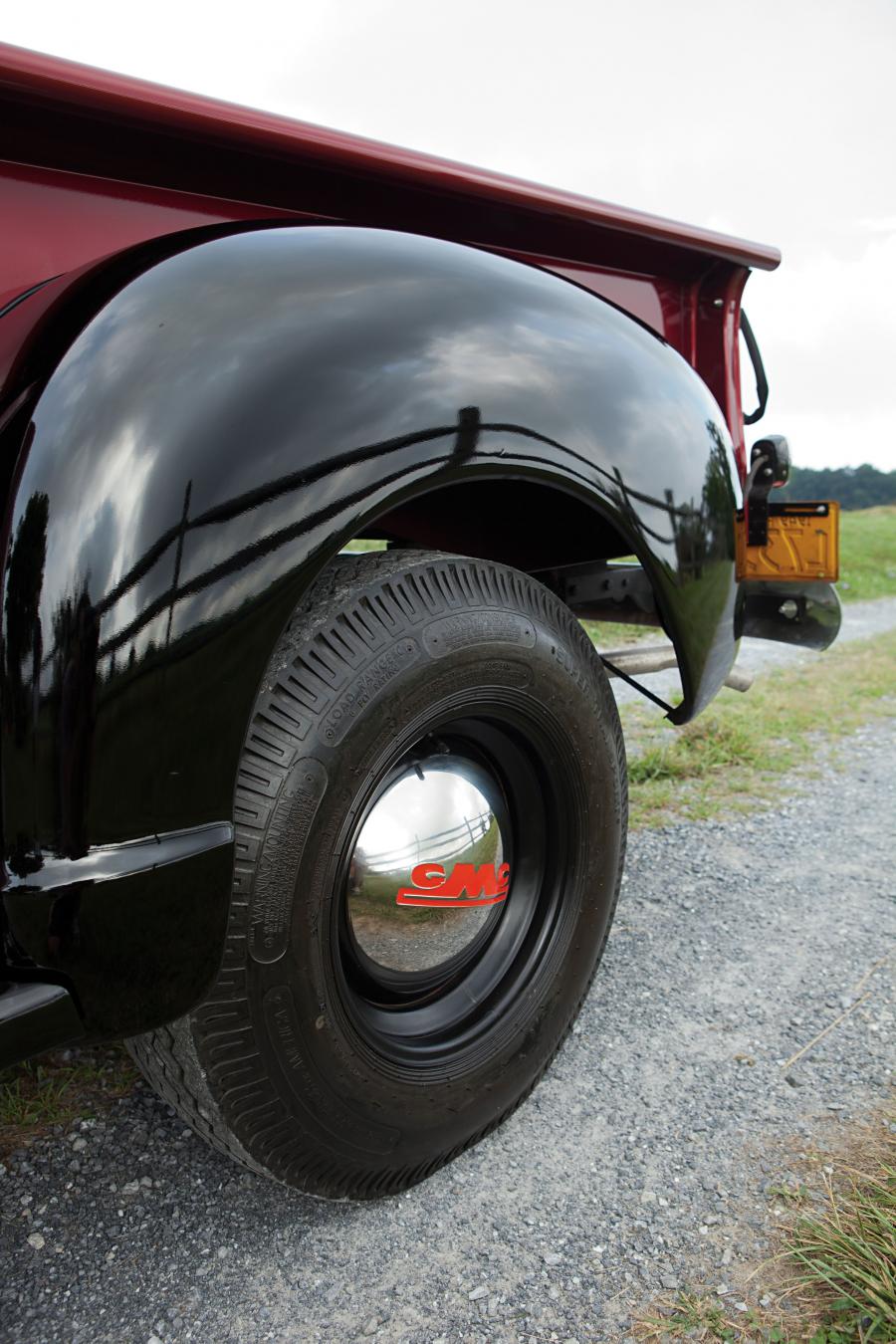  GMC 150 34-Ton Pickup Truck 1949 года  (фото 30 из 30)